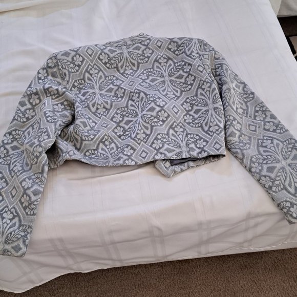 Sport Jacket Size Small. - Picture 2 of 5